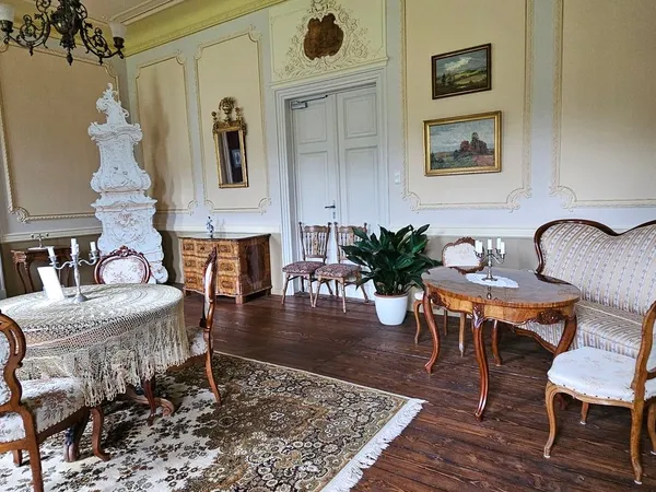 Rokokosalon Schloss Leubnitz